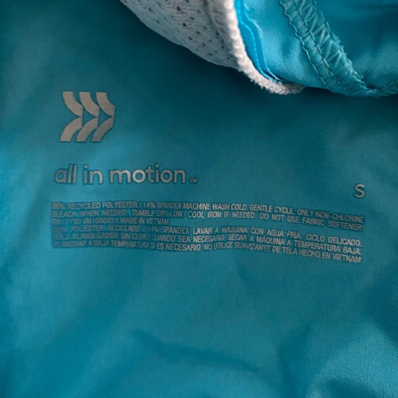 All in Motion Shorts, new - Picture 3 of 4